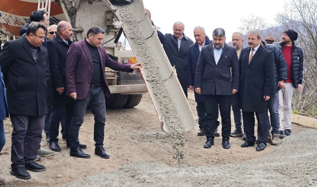 Ordu Büyükşehir Belediyesi ile Akkuş Belediyesi iş birliğinde ilçede ulaşım