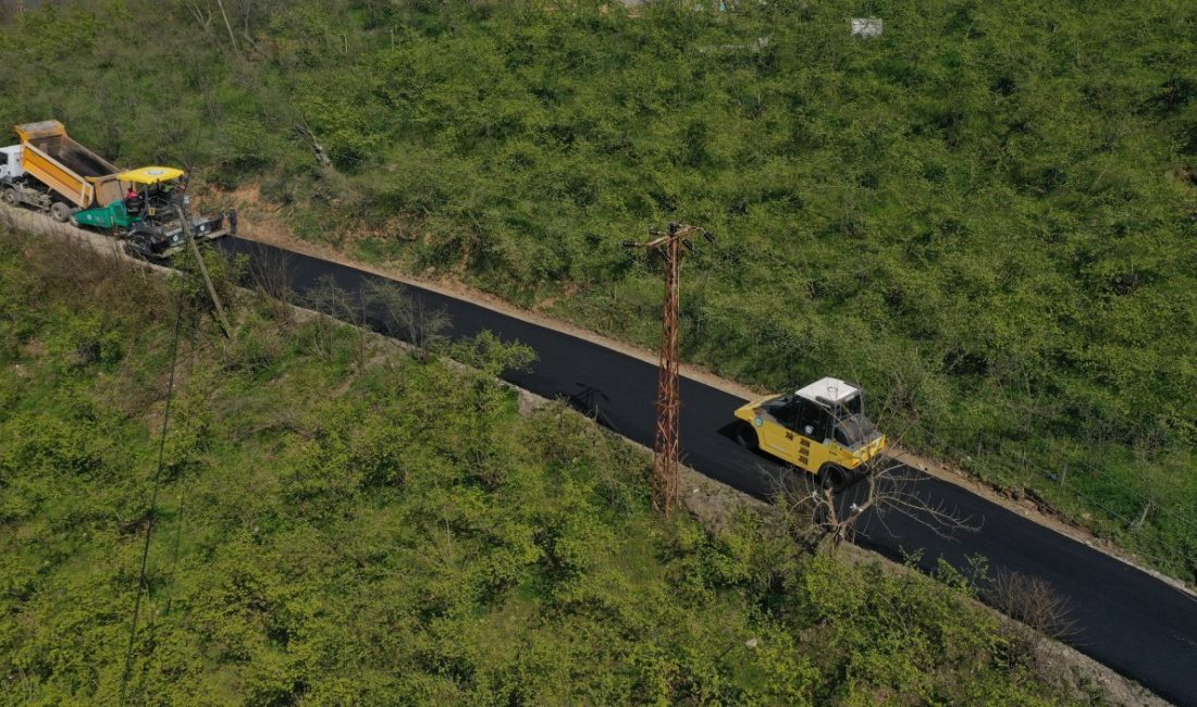Ordu Büyükşehir Belediyesi, kırsal mahallelerde ulaşım konforunu artırmaya yönelik çalışmalarına
