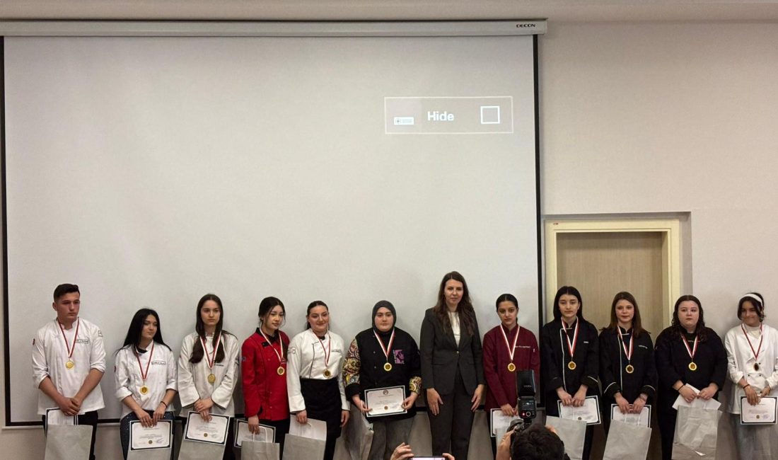 Ünye’de eğitim veren Arif Nihat Asya Kız Mesleki ve Teknik