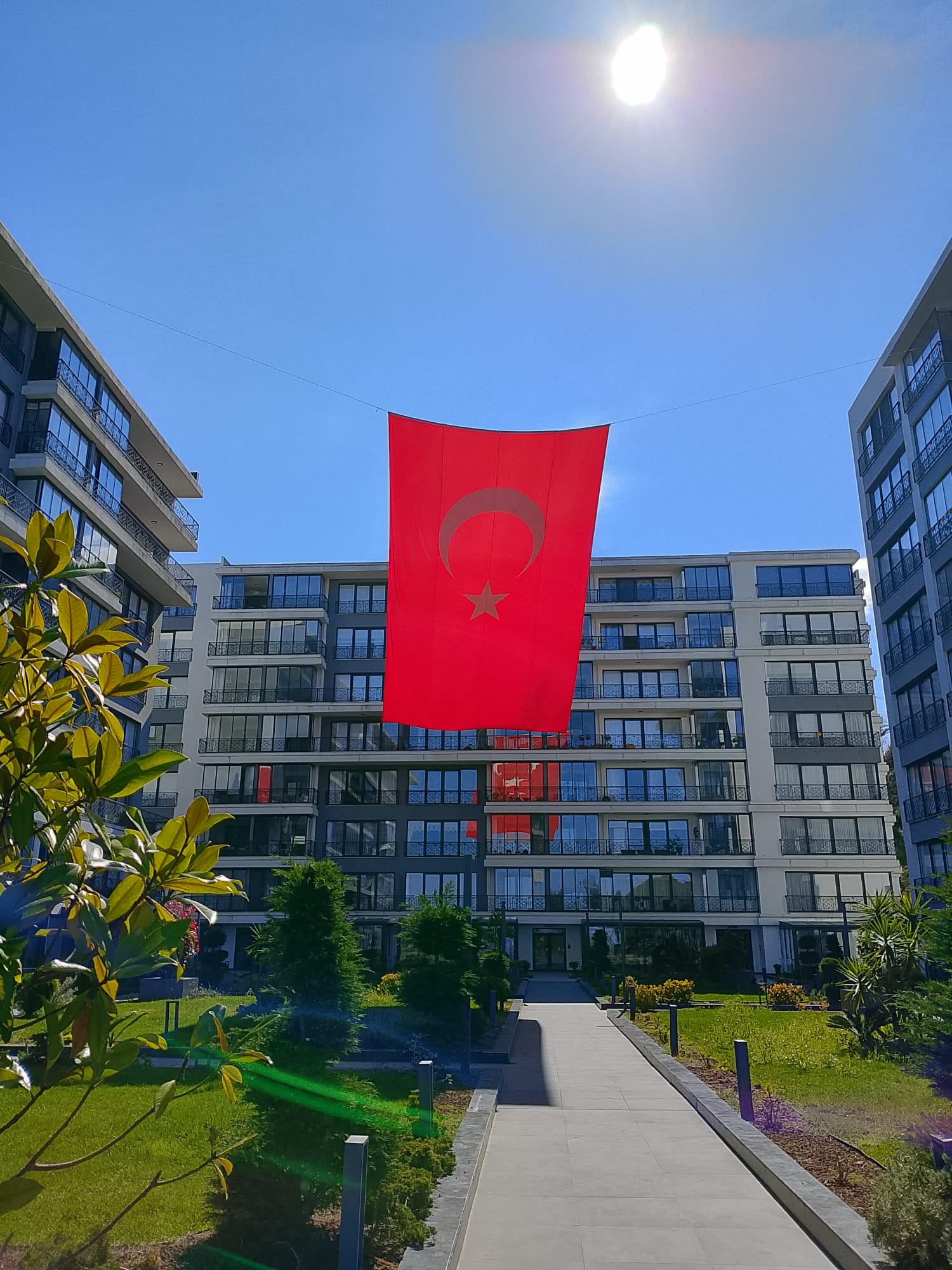 c8fd3827 20b6 407e 8973 1a95b5b1ff3b