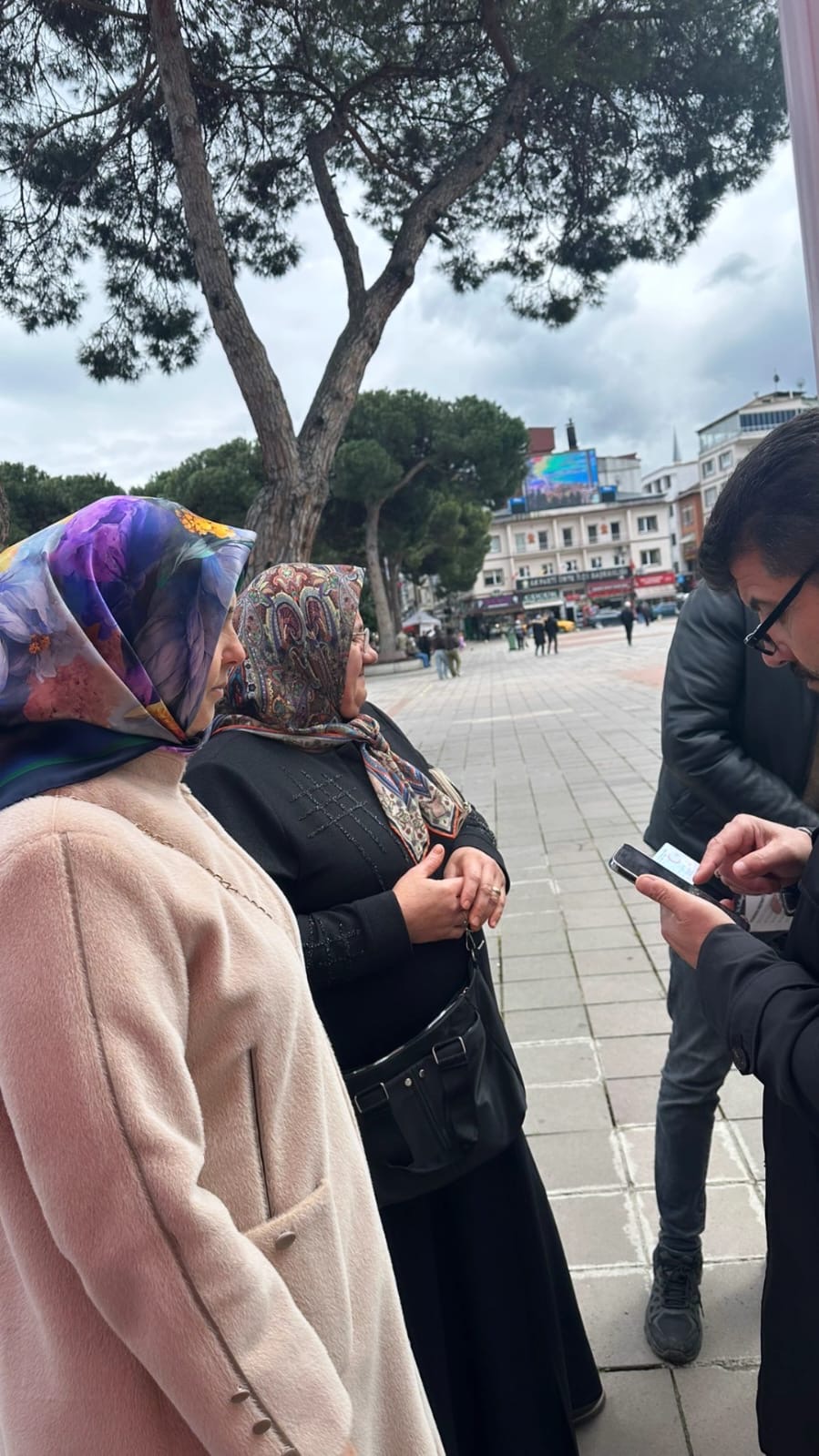 ce15372b bb80 4b0b abb0 015531bfd392