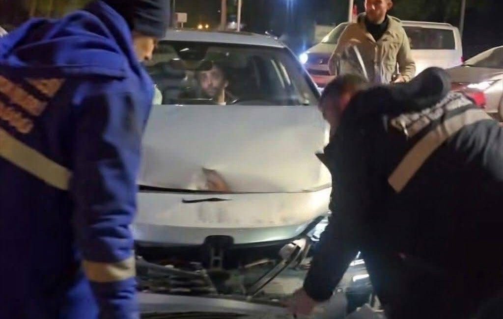 Fatsa Liman Kavşağı’nda bugün öğle saatlerinde iki aracın çarpışması sonucu