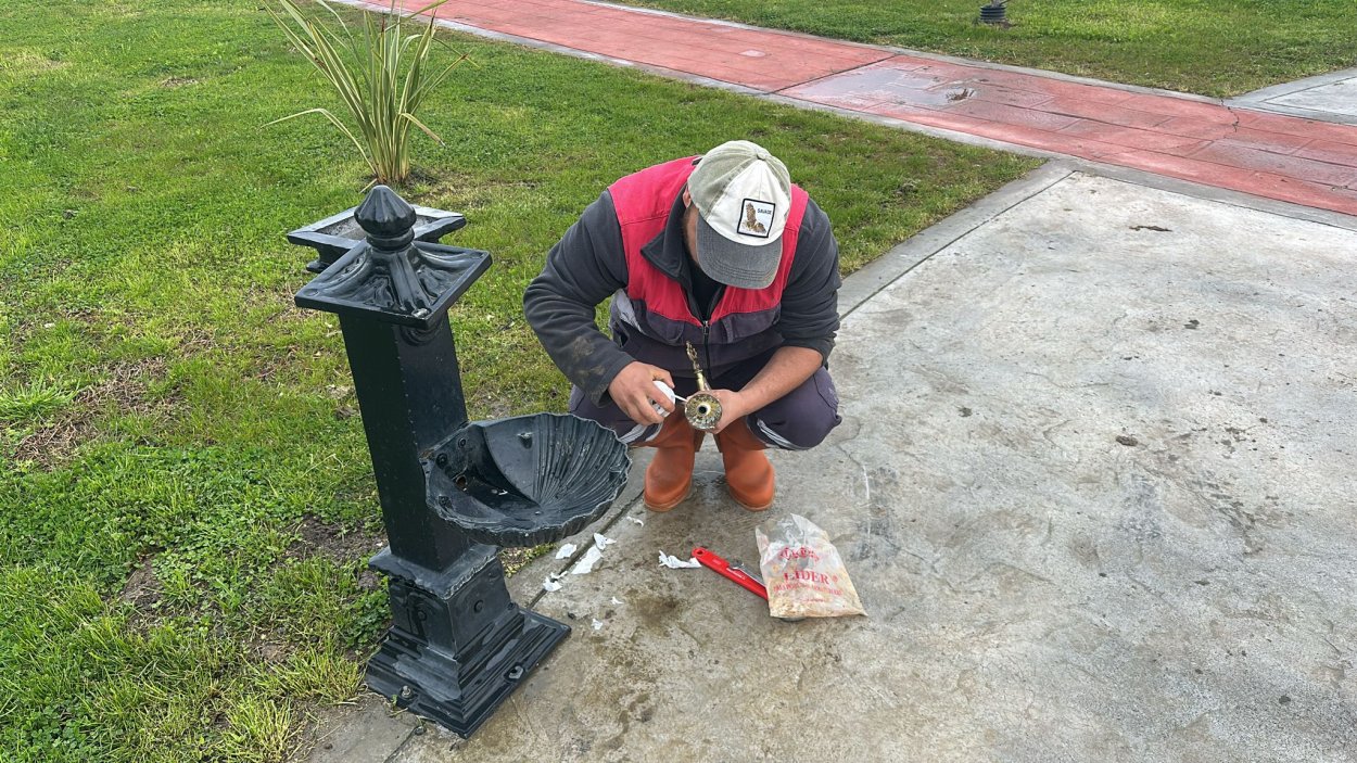 kent mobilyalarina verilen zararlar pes dedirtiyor 9324