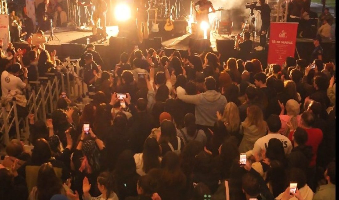 Karadeniz’in ilk caz festivali olan Ordu Caz Festivali kapsamında düzenlenen