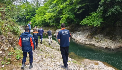 Ordu’nun Altınordu ilçesi Saraycık Mahallesi’nde ırmağa düşen 50 yaşındaki Barış