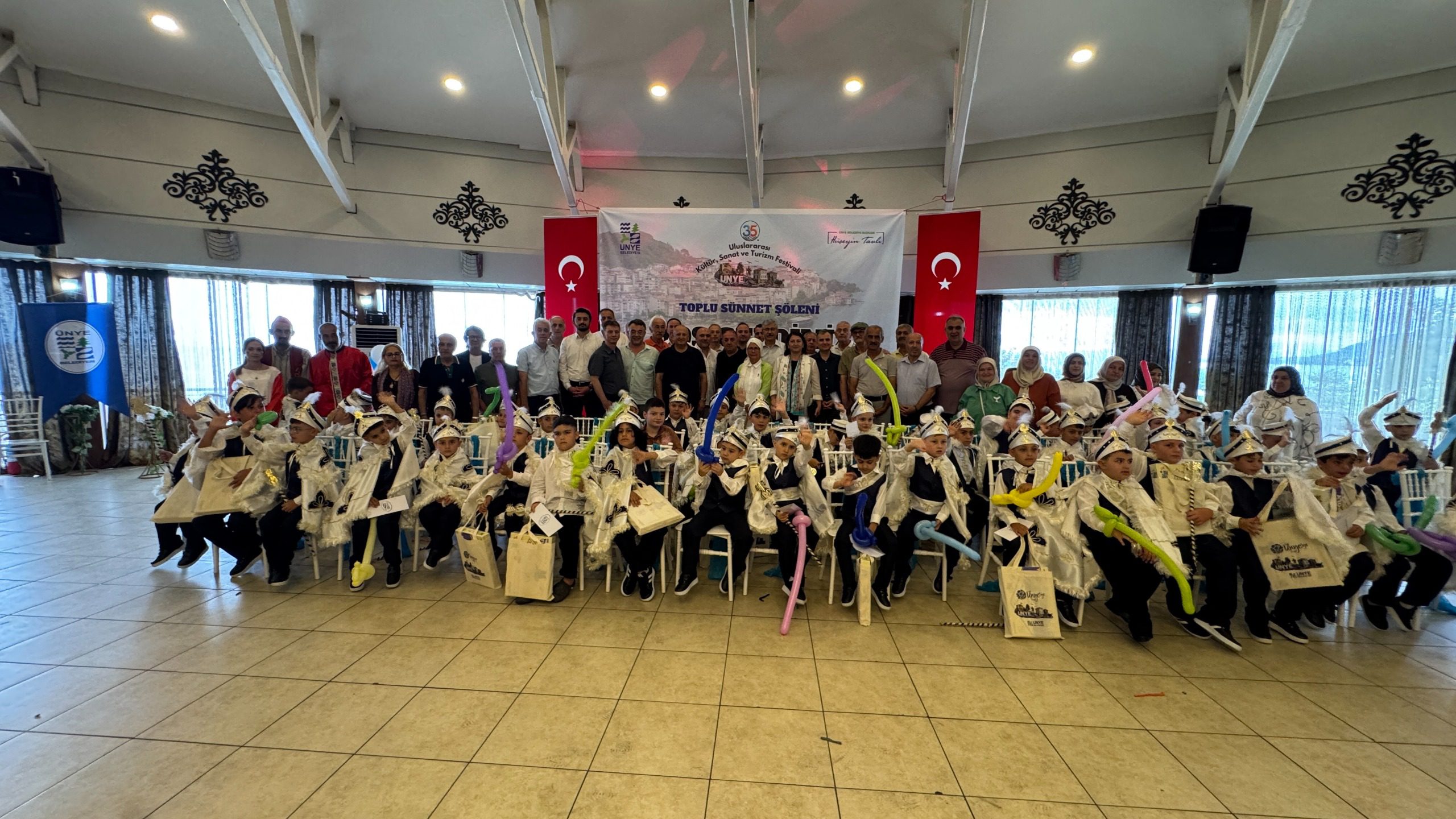 Ünye'de 55 Çocuk İçin Toplu Sünnet Şöleni Düzenlendi UNYE BELEDIYESINDEN GELENEKSEL TOPLU SUNNET SOLENI 1