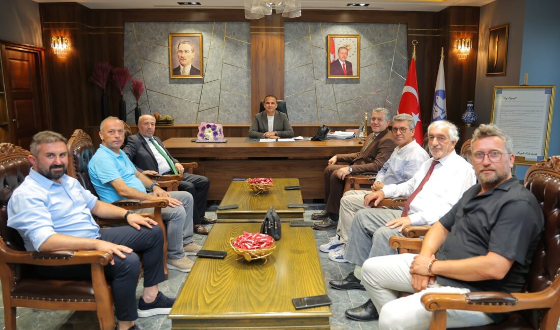 ÜSTP heyeti, Fatsa Belediye Başkanı İbrahim Ethem Kibar’ı ziyaret ederek