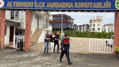 Altınordu Ortaköy’de bir evden altın ve 40 bin TL çalınmasıyla
